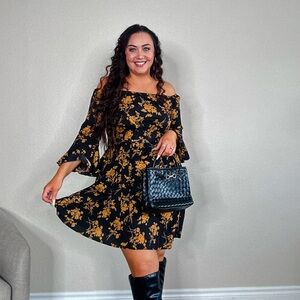 ONLY WORN IN TRY ON- Black and brown with leaf design dress size large